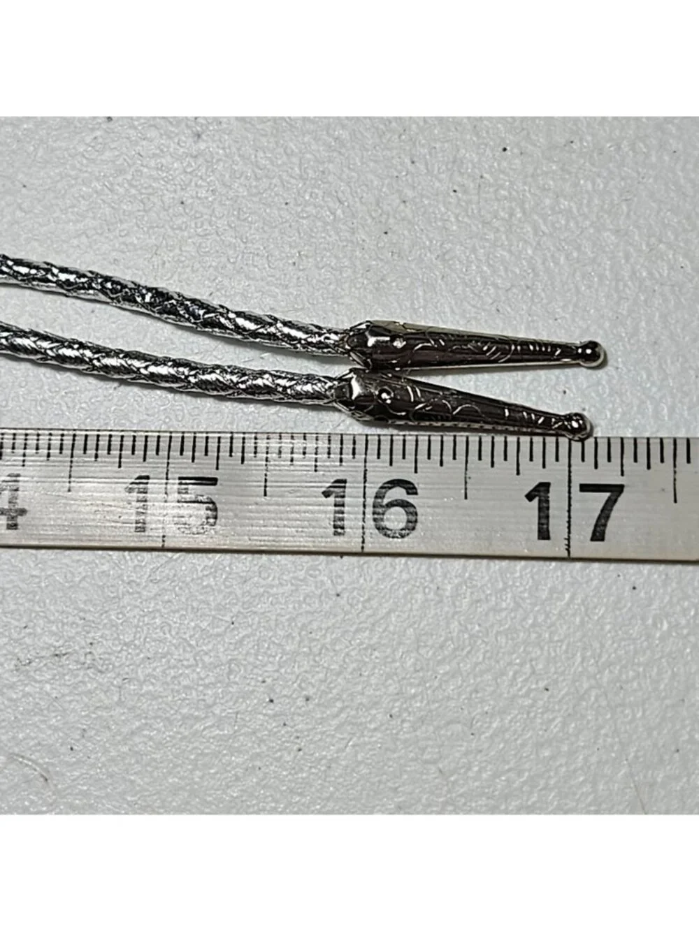 Western Style Bolo Tie Cowboy Black Stone Silver Tone Tips Mens Fashion Jewelry